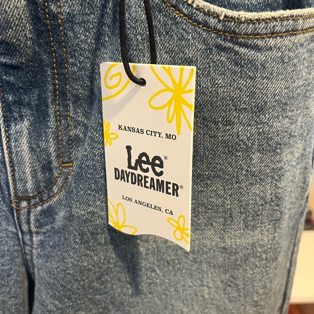 NWT Daydreamer x Lee High Rise Crop Boot Blue Jeans - Picture 11 of 12